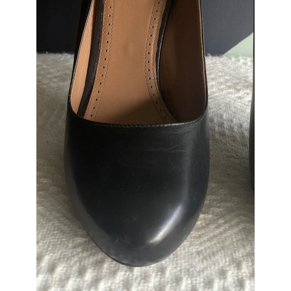 Alaia $1300 Black Leather Almond Toe 120mm/4.75in Pumps, Size 37, EUC
